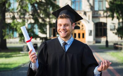 The Low-Residency MFA Pathway in Chicago as a Distinguished Gateway to Advanced Artistic Mastery